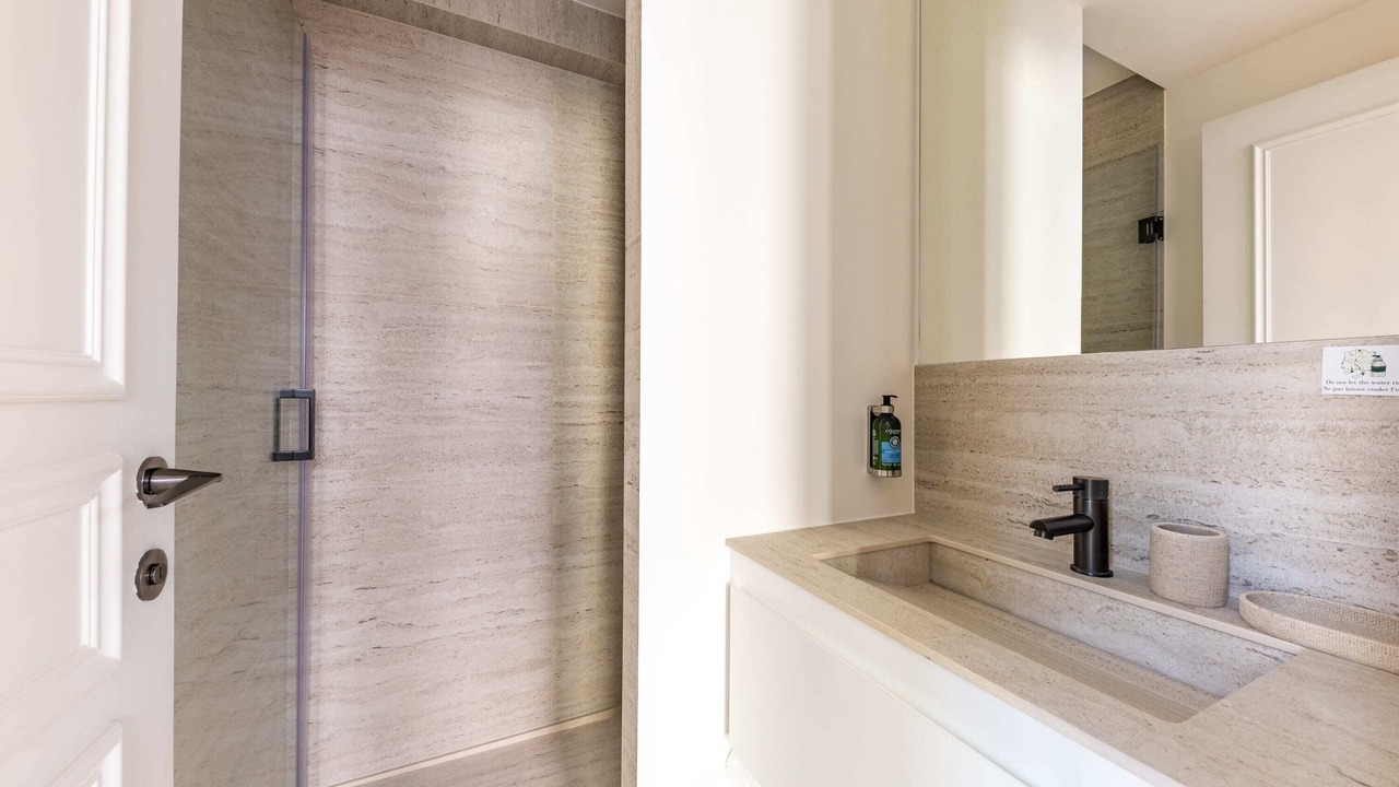 Photo of Bathroom in Chaussee-d'Antin