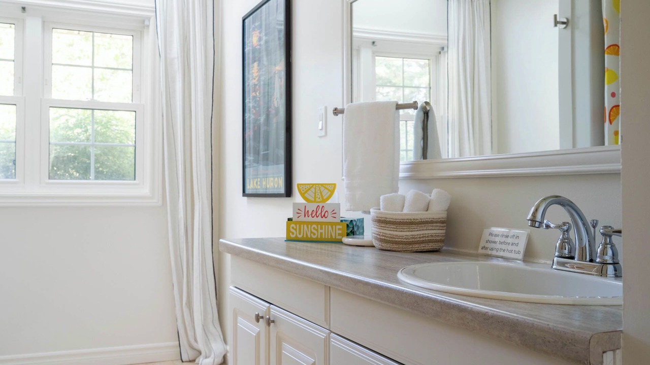 Photo of Bathroom in Kincardine