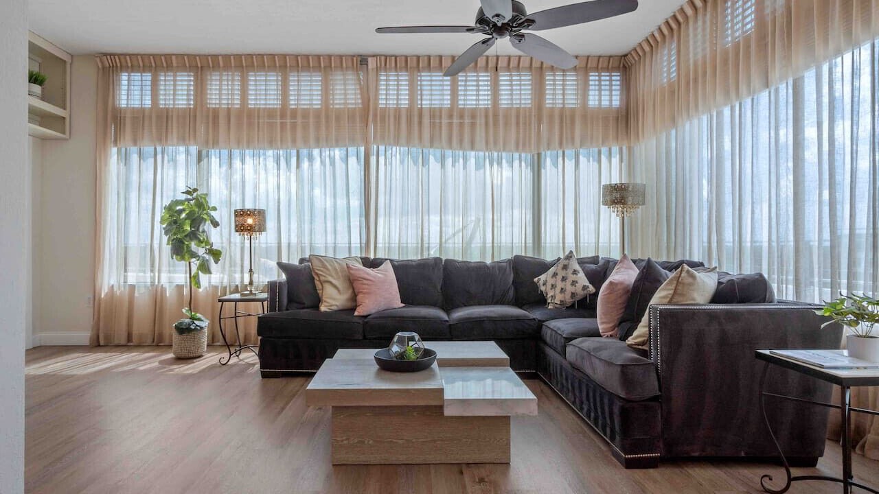 Photo of Livingroom in Holden-Paramore