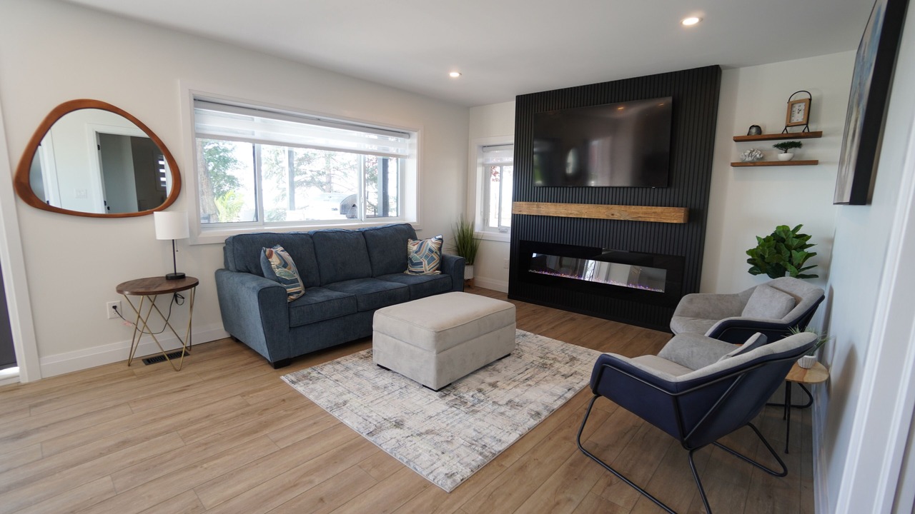 Photo of Livingroom in Amherstburg