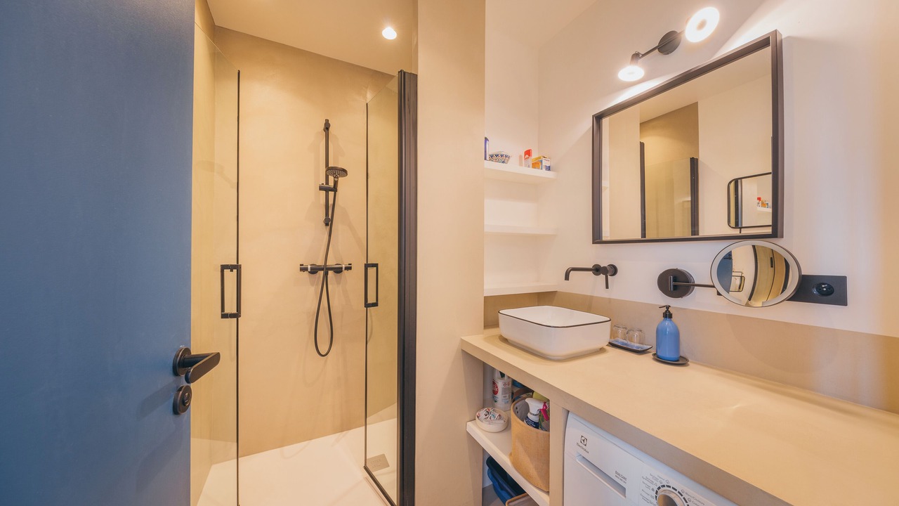 Photo of Bathroom in Neuilly-sur-Seine
