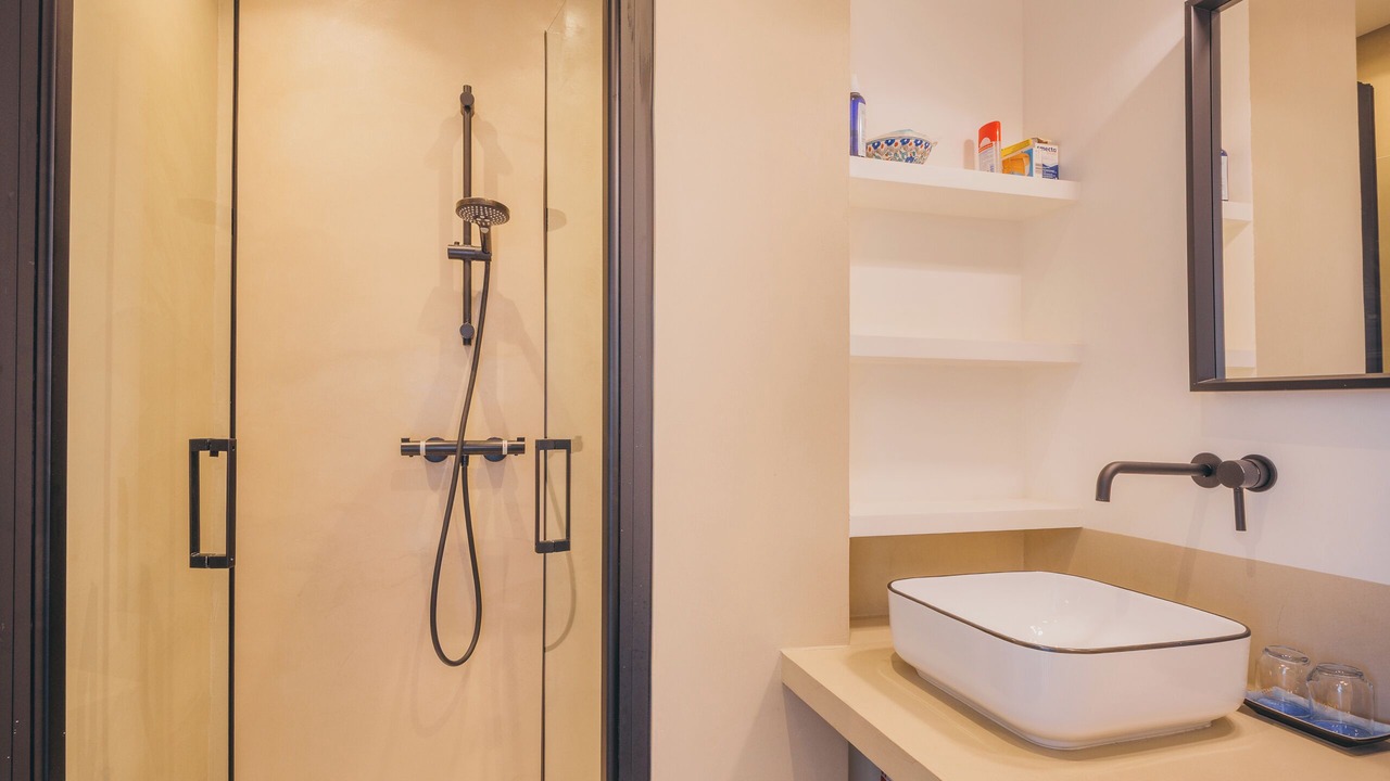 Photo of Bathroom in Neuilly-sur-Seine