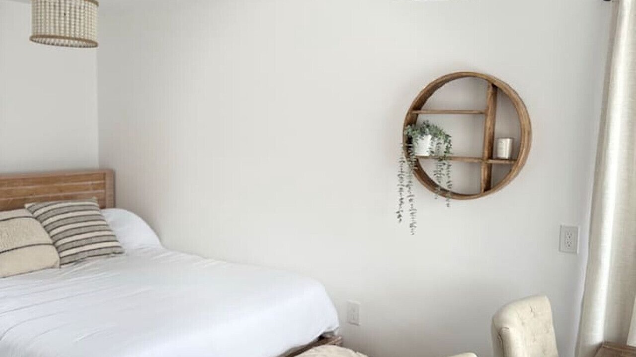 Photo of Bedroom in Gravenhurst