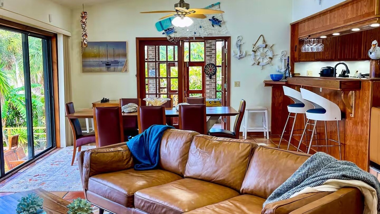 Photo of Livingroom in Interchange Square