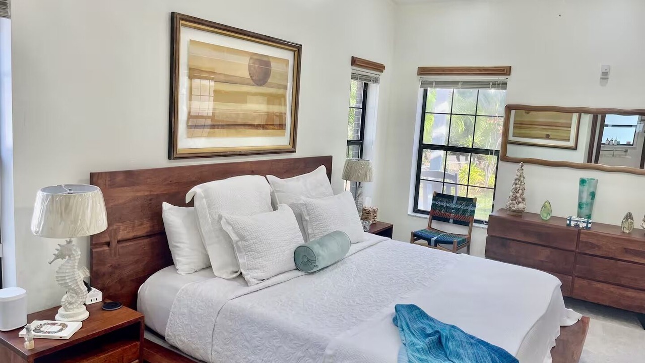 Photo of Bedroom in Interchange Square