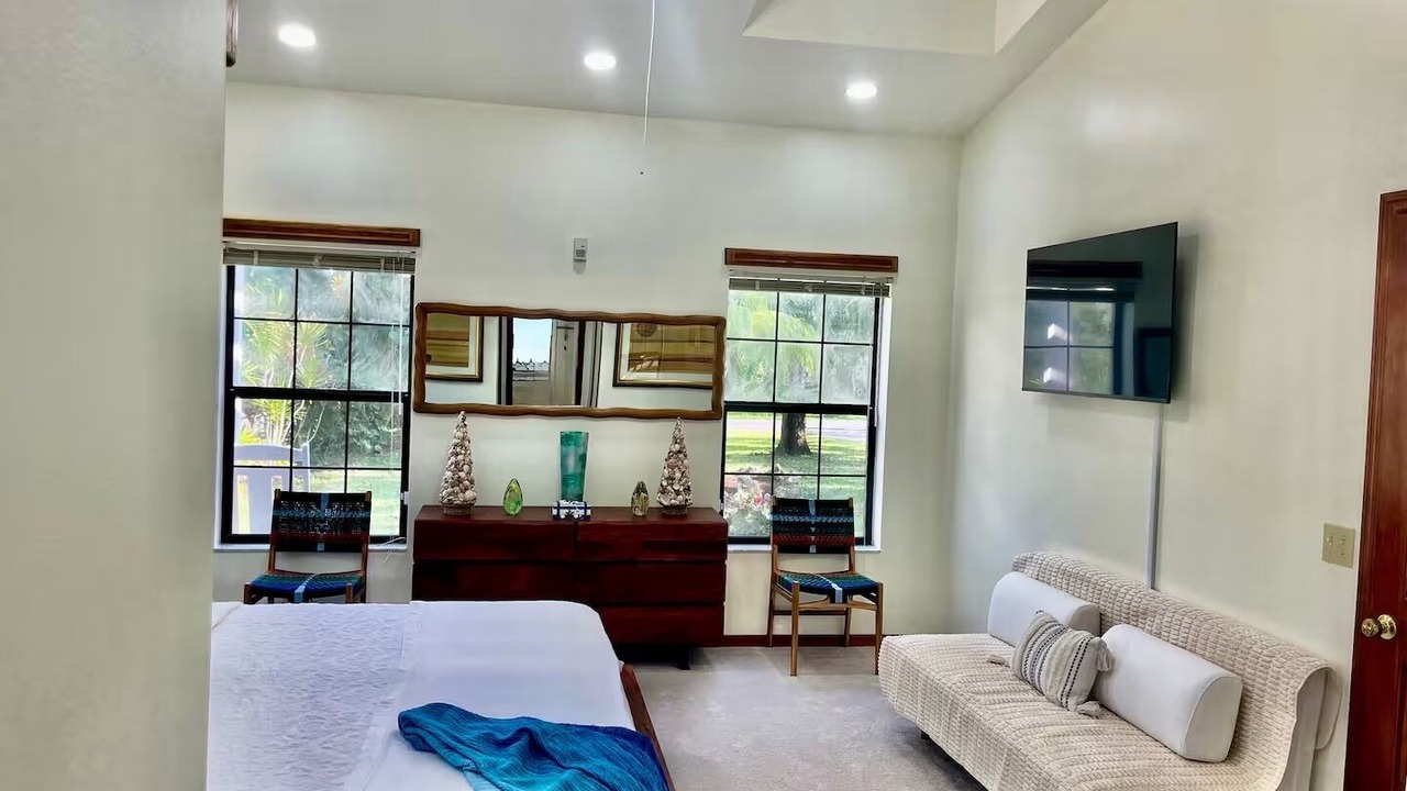 Photo of Bedroom in Interchange Square
