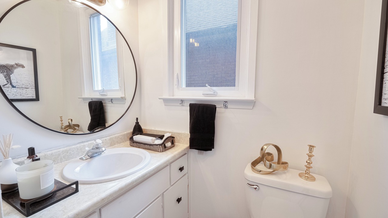 Photo of Bathroom in The Junction