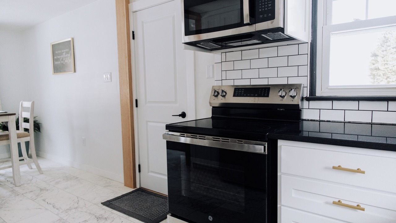 Photo of Kitchen in Linntown
