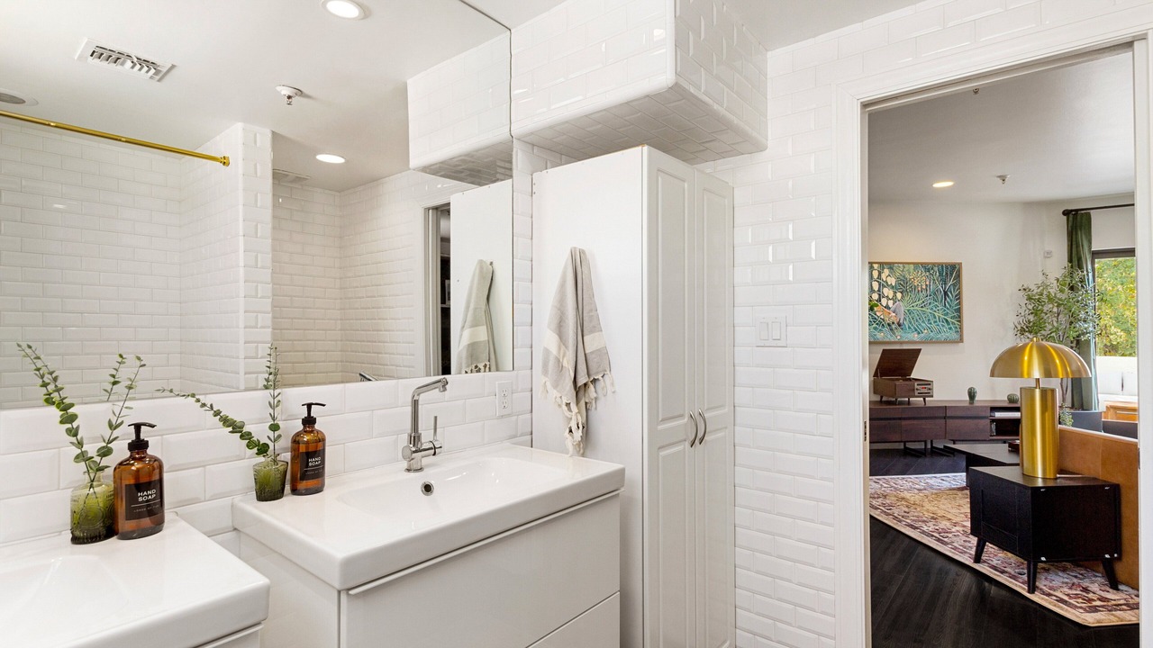 Photo of Bathroom in Brown and Stetson Business