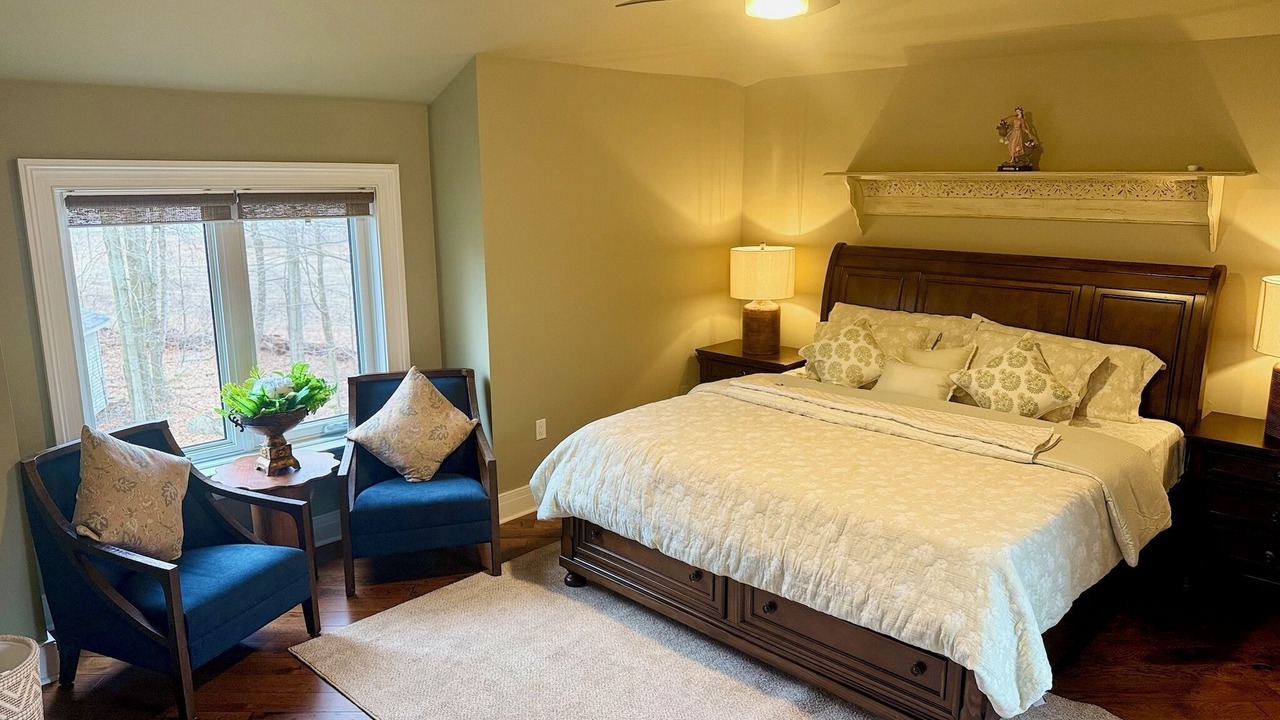 Photo of Bedroom in Milton