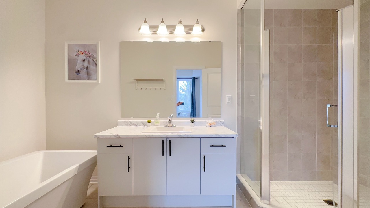 Photo of Bathroom in Richmond Hill