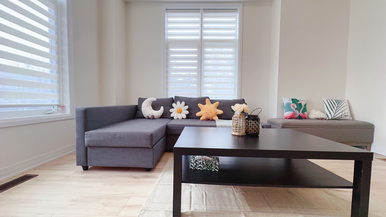 Photo of Livingroom in Richmond Hill