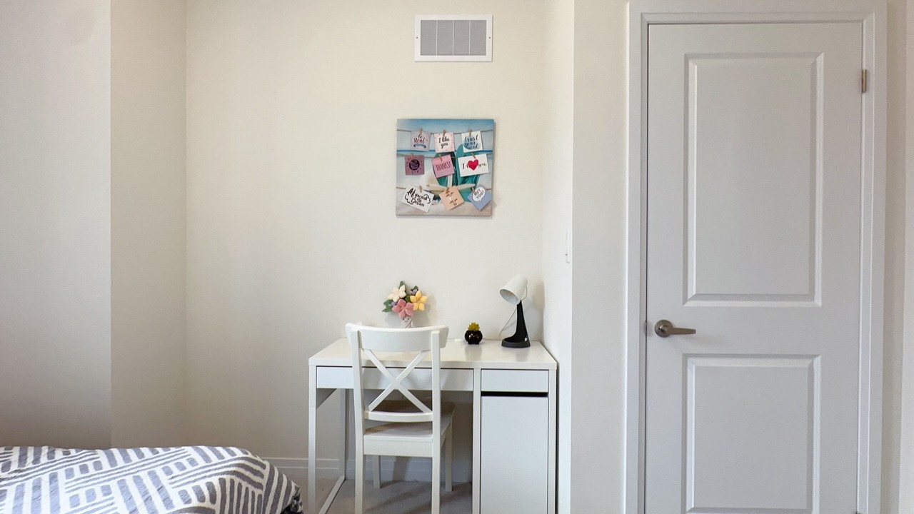 Photo of Bedroom in Richmond Hill