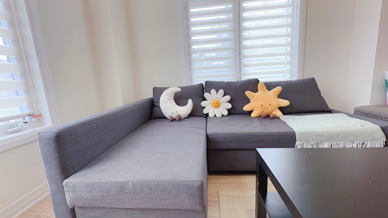 Photo of Livingroom in Richmond Hill