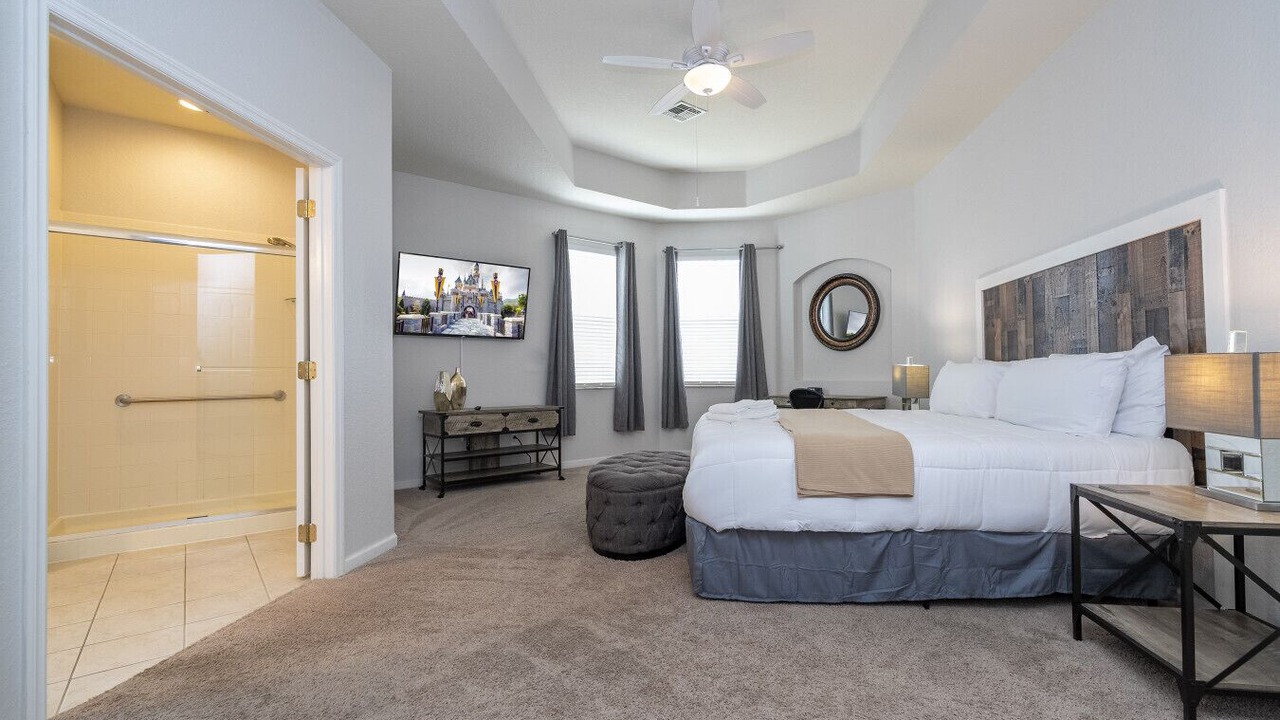 Photo of Bedroom in Trafalgar Village