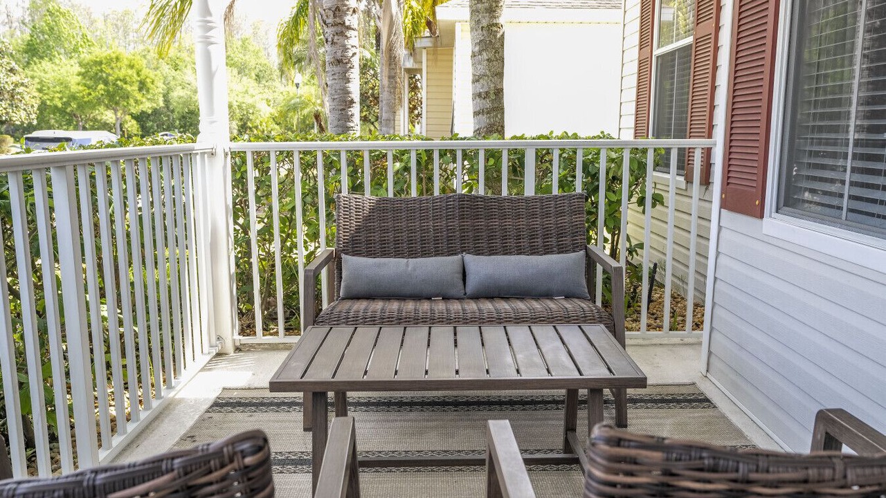 Photo of Patio Balcony in Trafalgar Village