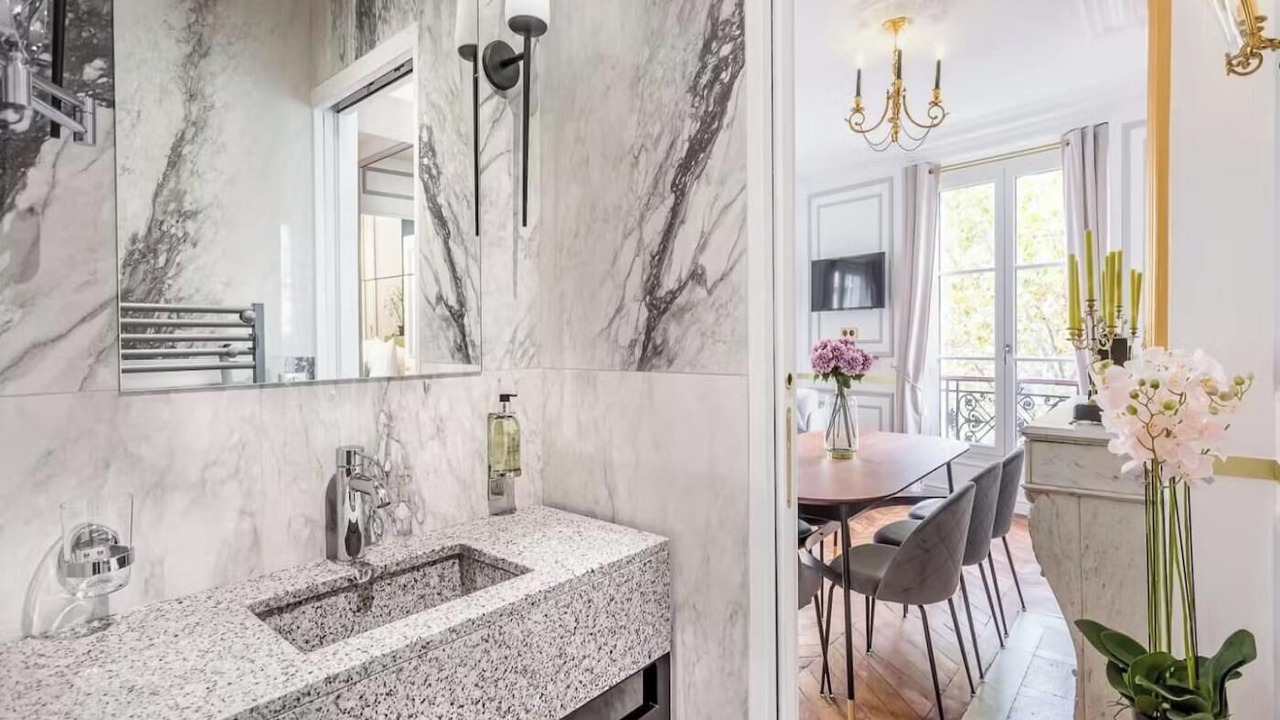 Photo of Bathroom in Les Halles