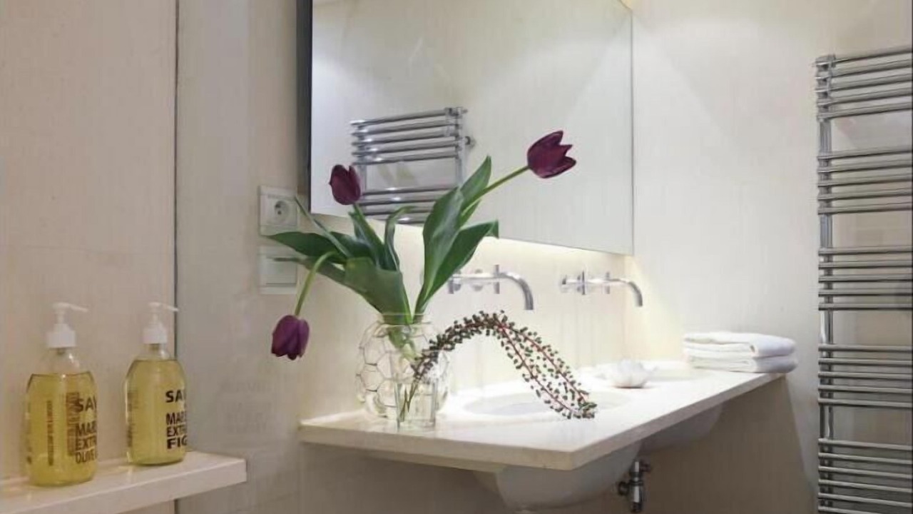 Photo of Bathroom in Bonne-Nouvelle