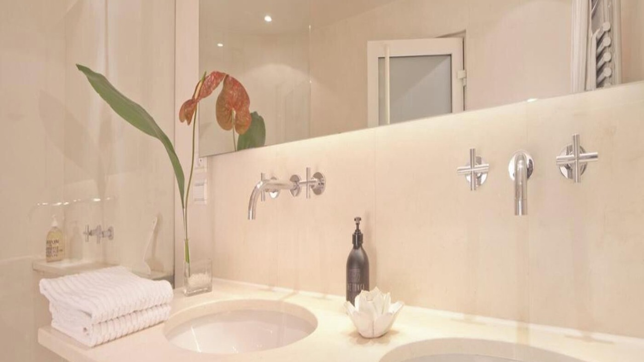 Photo of Bathroom in Bonne-Nouvelle