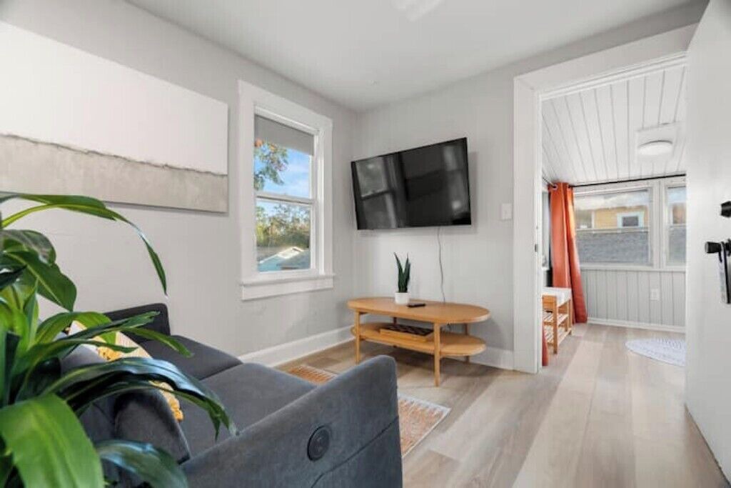 Photo of Livingroom in United Central