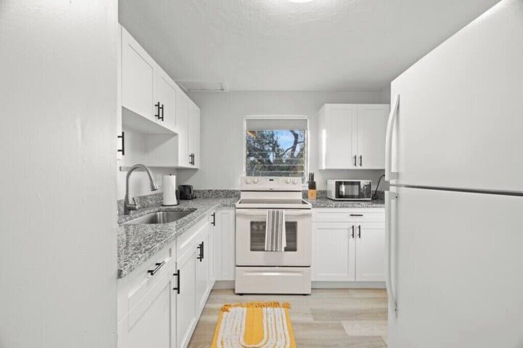 Photo of Kitchen in United Central