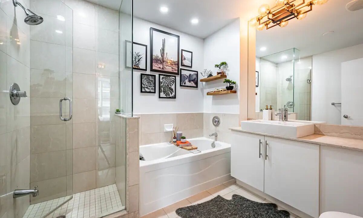 Photo of Bathroom in Bathurst Quay