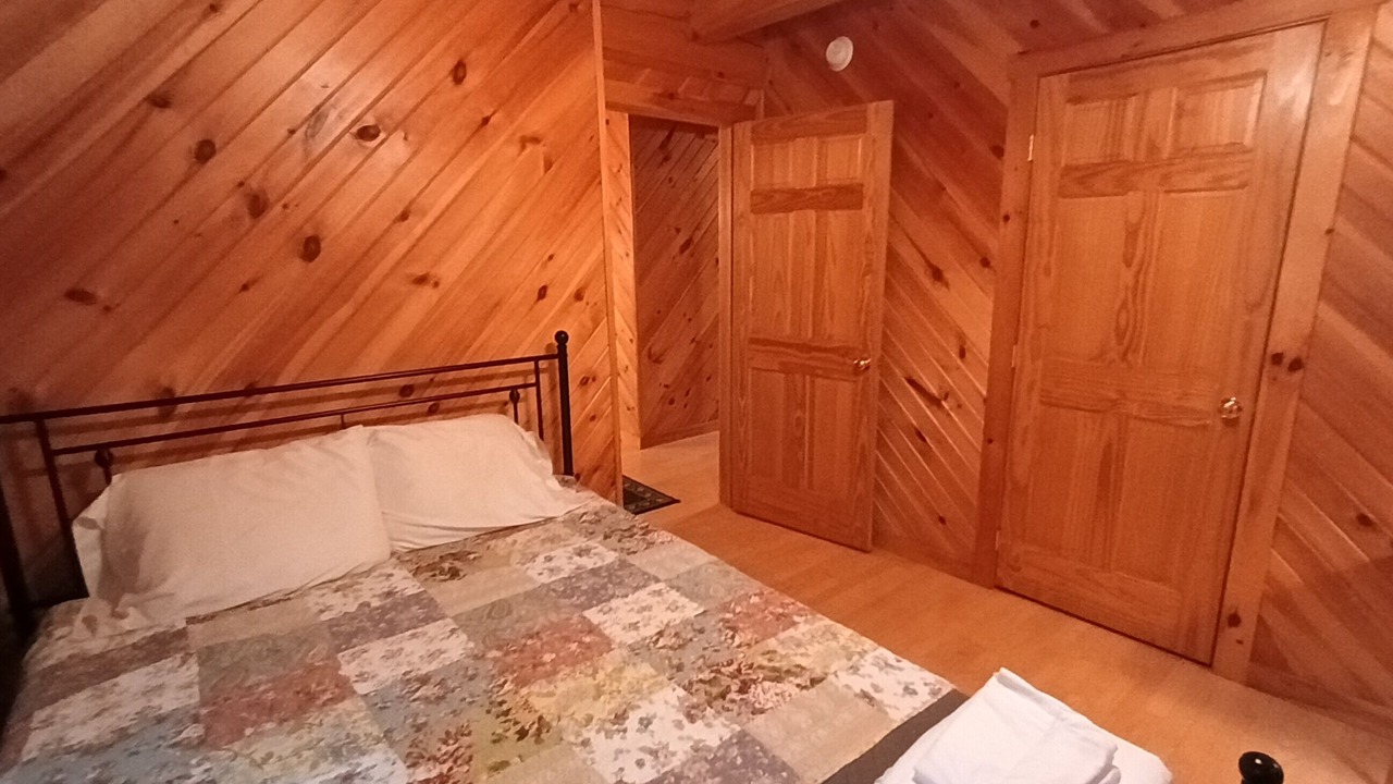 Photo of Bedroom in Mattawana