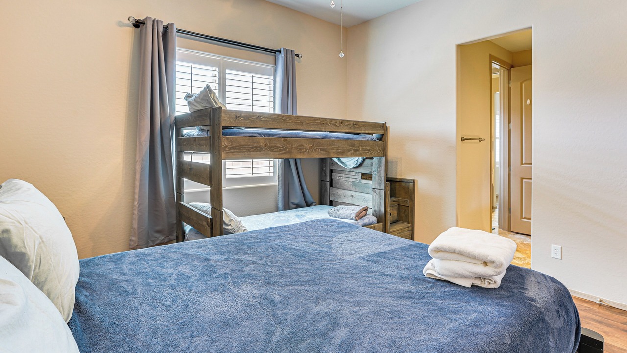 Photo of Bedroom in Laveen Village