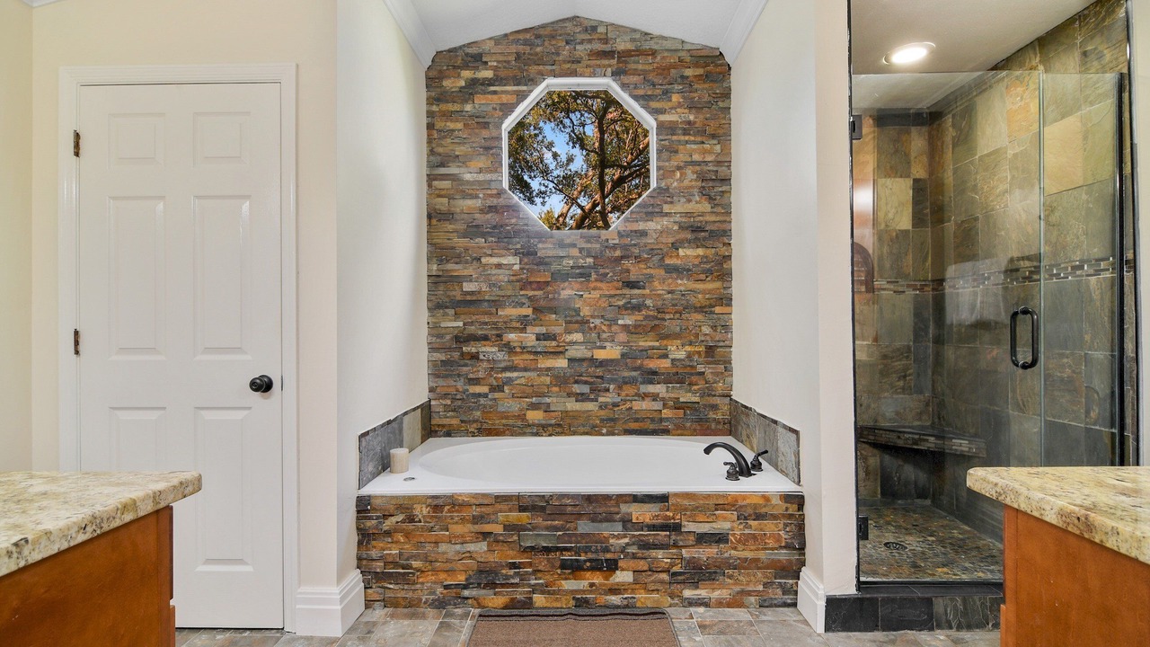 Photo of Bathroom in Windermere