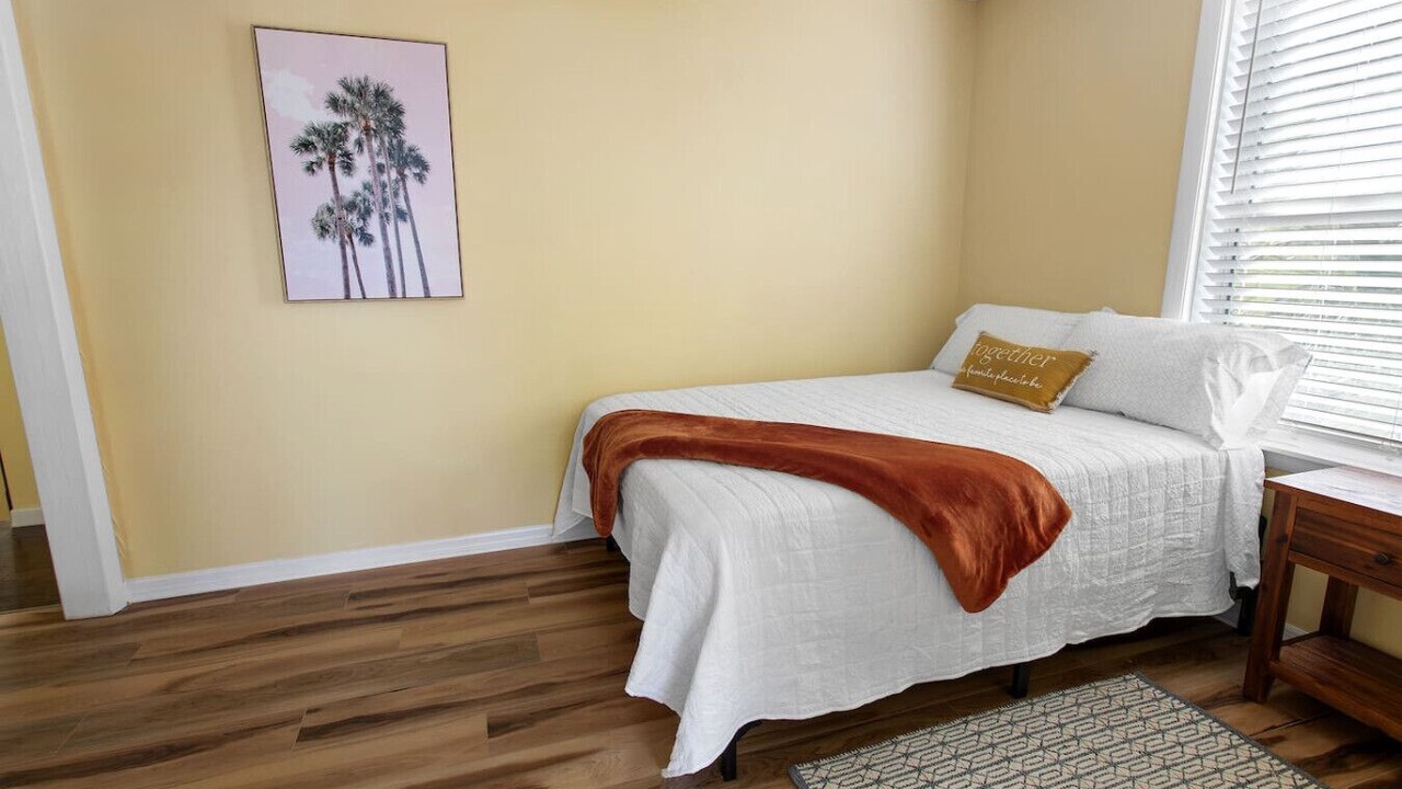 Photo of Bedroom in Sebring