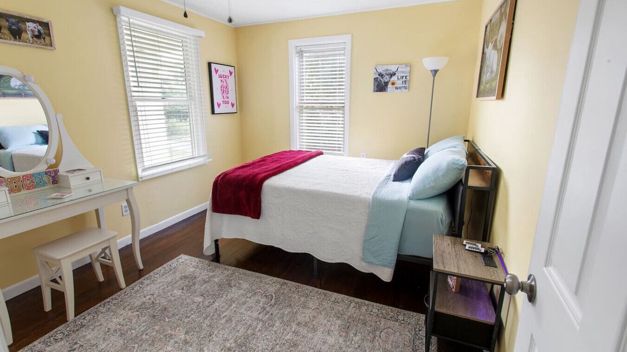 Photo of Bedroom in Sebring