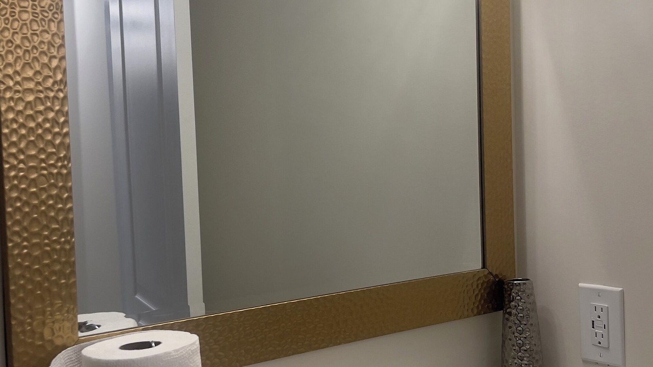 Photo of Bathroom in East Gwillimbury