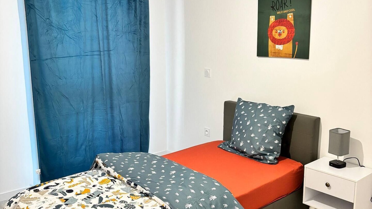 Photo of Bedroom in Magny-le-Hongre