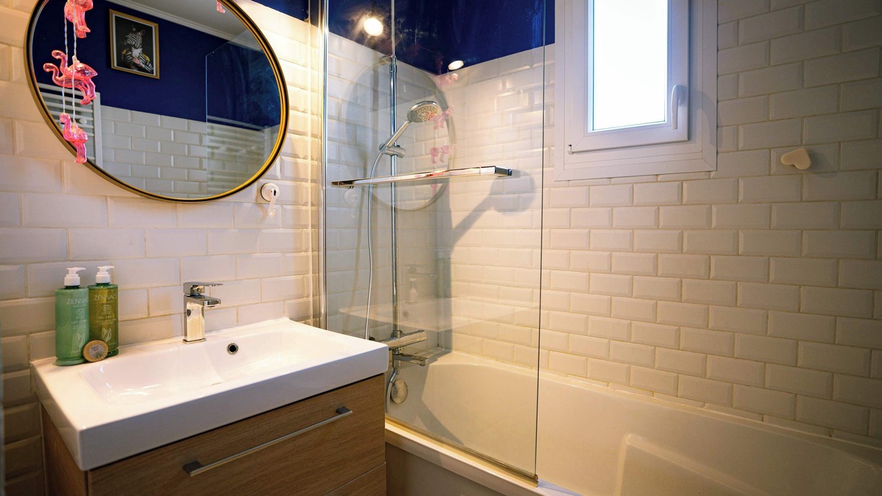 Photo of Bathroom in Neuilly-Plaisance