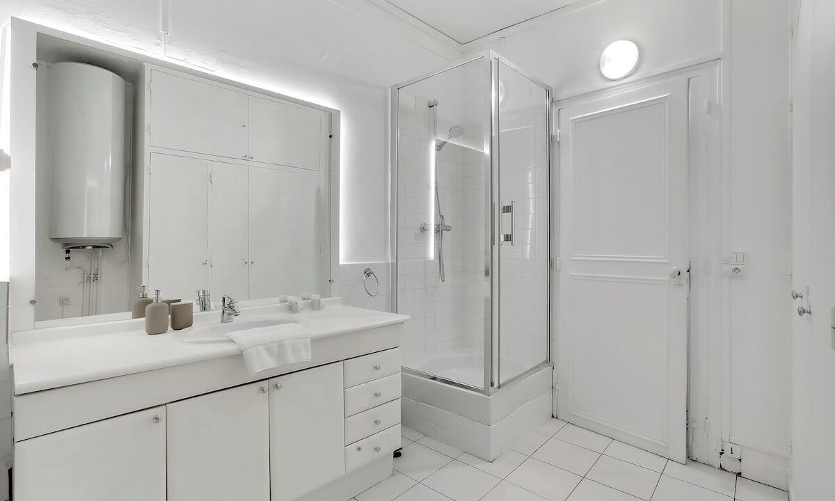 Photo of Bathroom in Chaussee-d'Antin