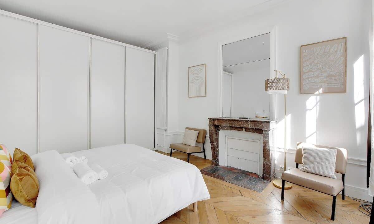 Photo of Bedroom in Chaussee-d'Antin