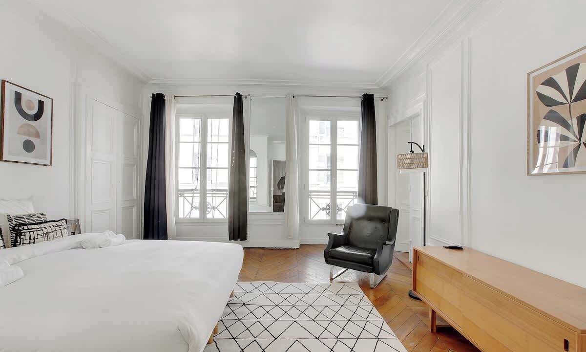 Photo of Bedroom in Chaussee-d'Antin
