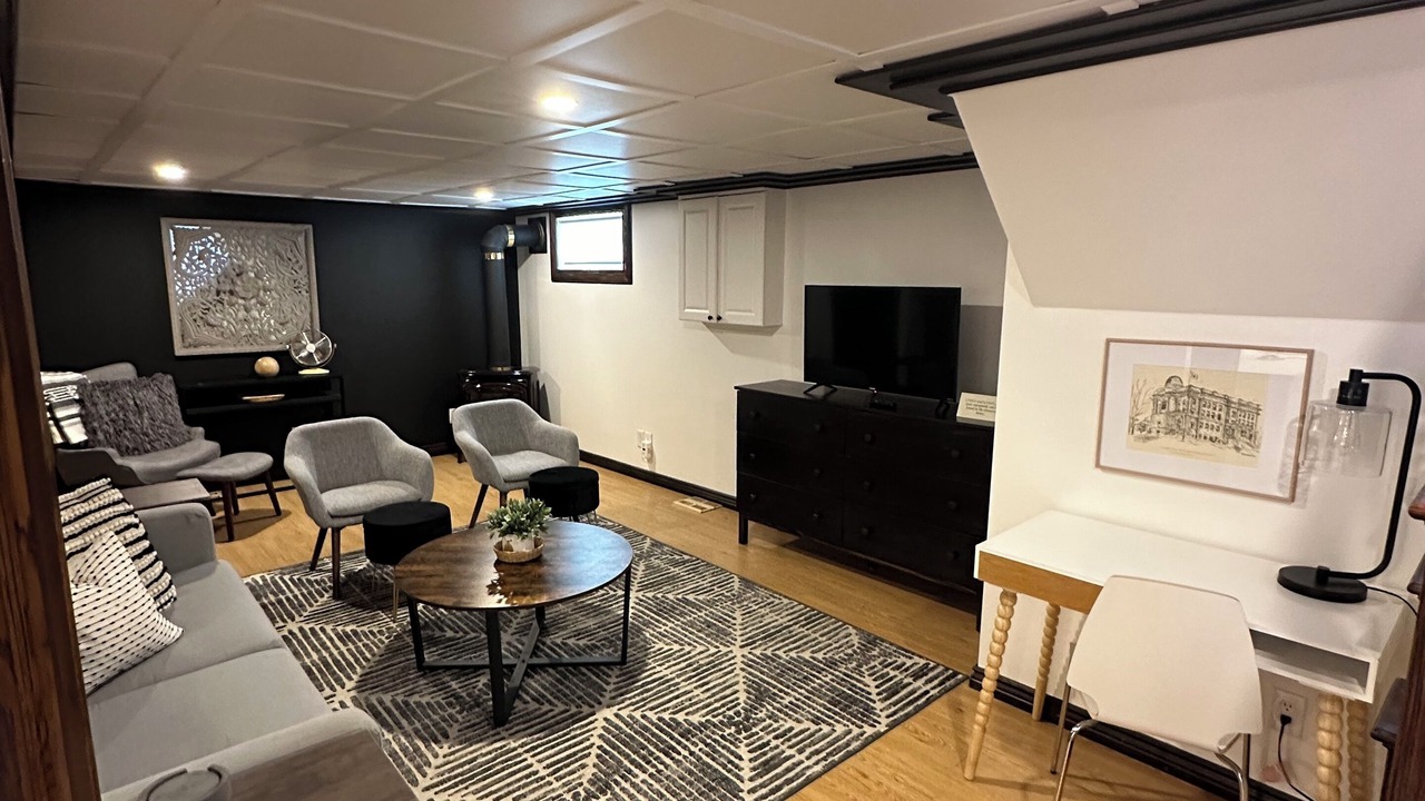 Photo of Livingroom in North Bay