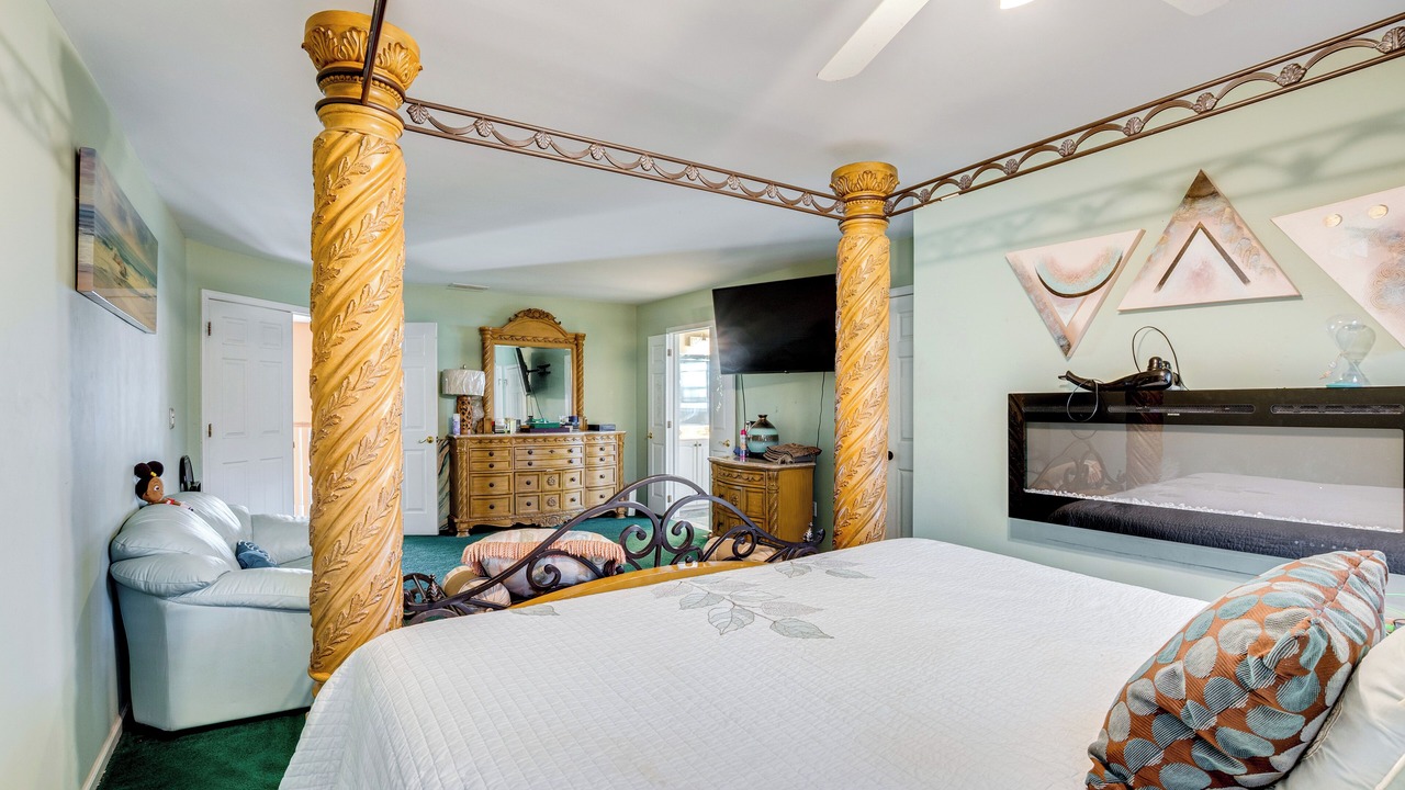 Photo of Bedroom in Jackson