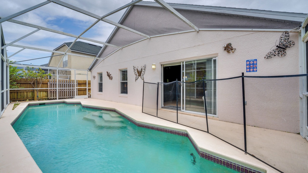 Photo of Outdoor in Lake Davenport Estates