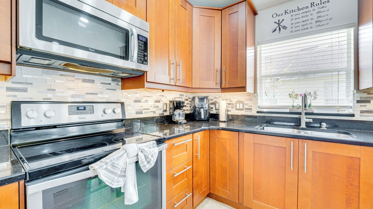 Photo of Kitchen in Lake Davenport Estates