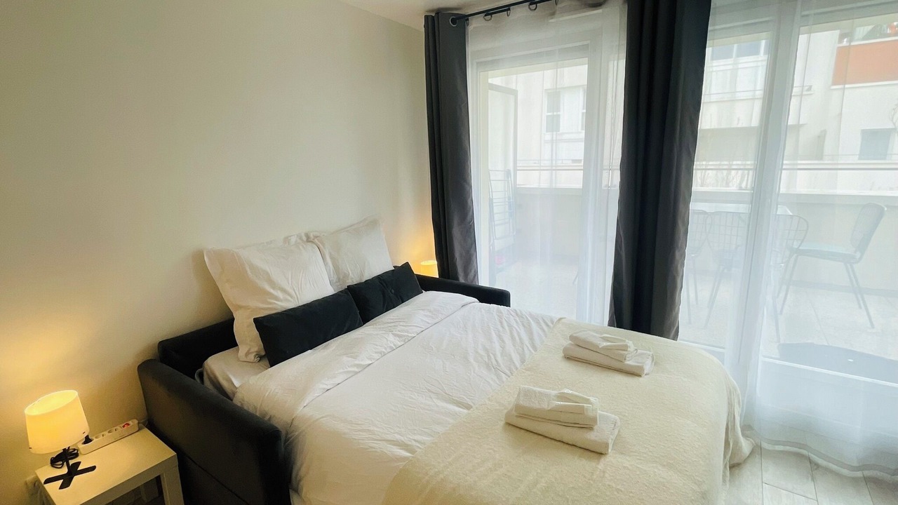 Photo of Bedroom in Villemomble