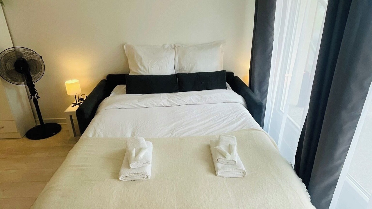 Photo of Bedroom in Villemomble