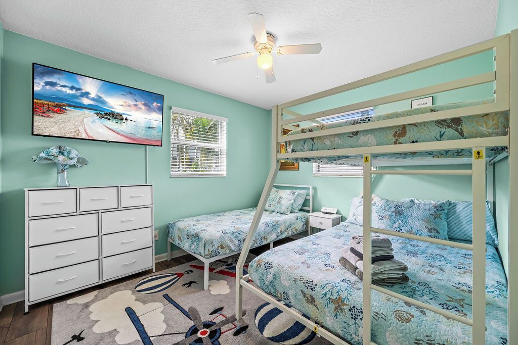 Photo of Bedroom in Tropic