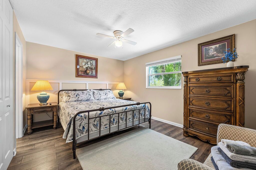 Photo of Bedroom in Tropic