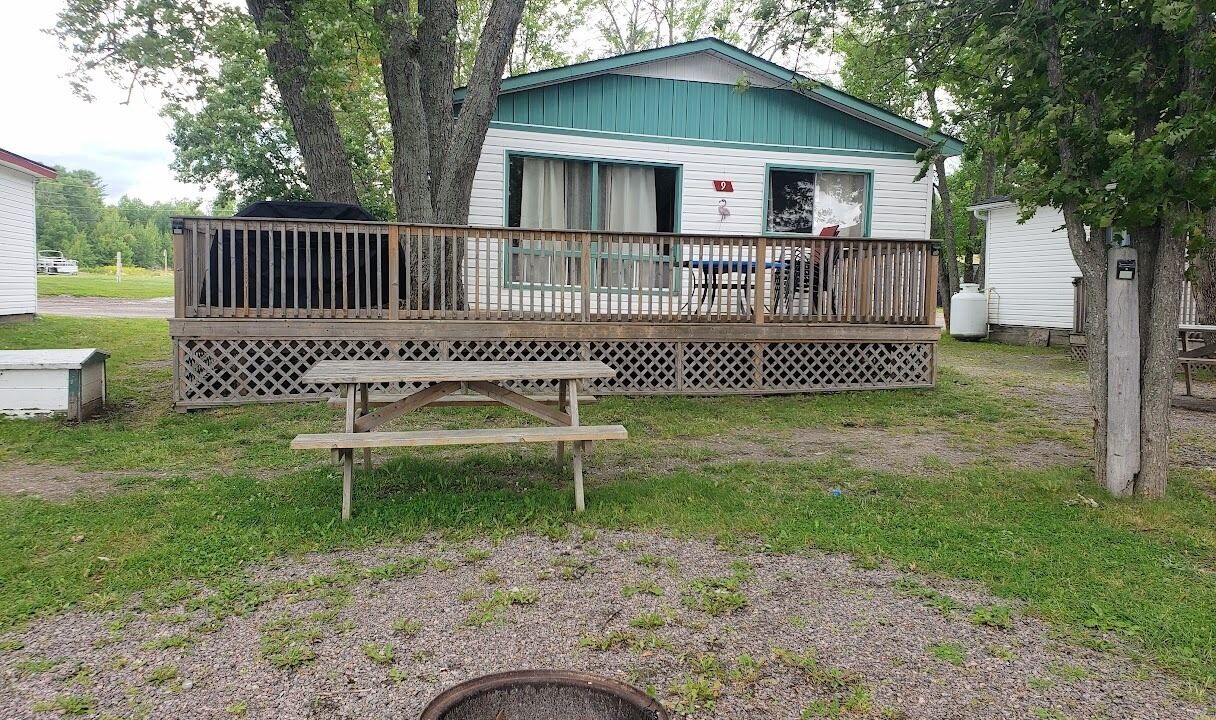 Photo of Outdoor in Lavigne