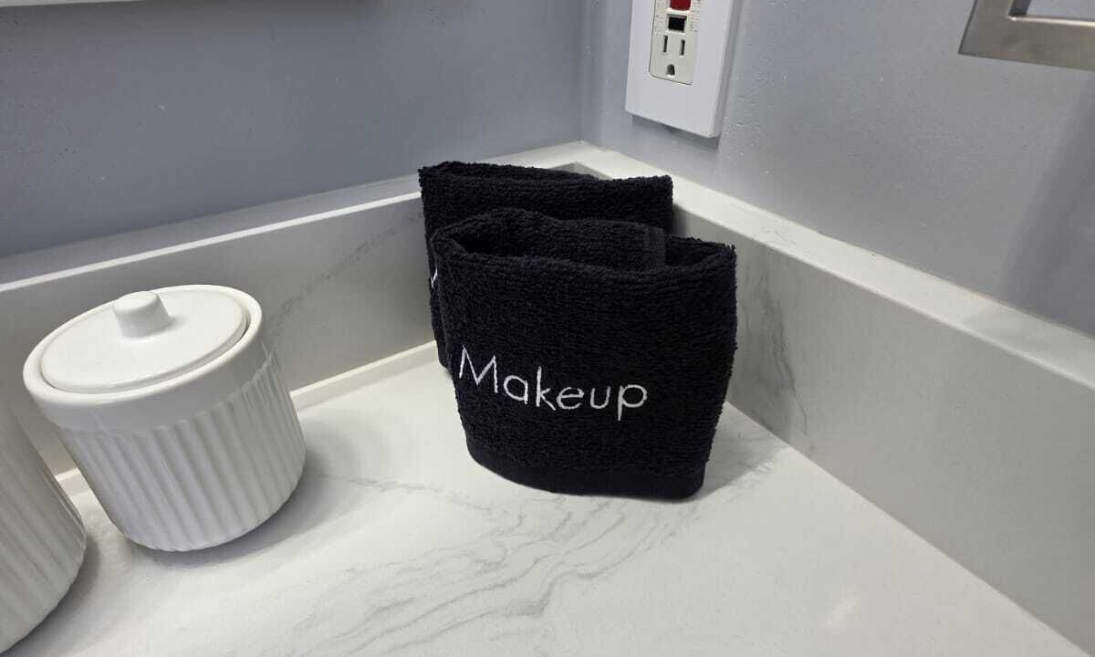 Photo of Bathroom in Pebble Point