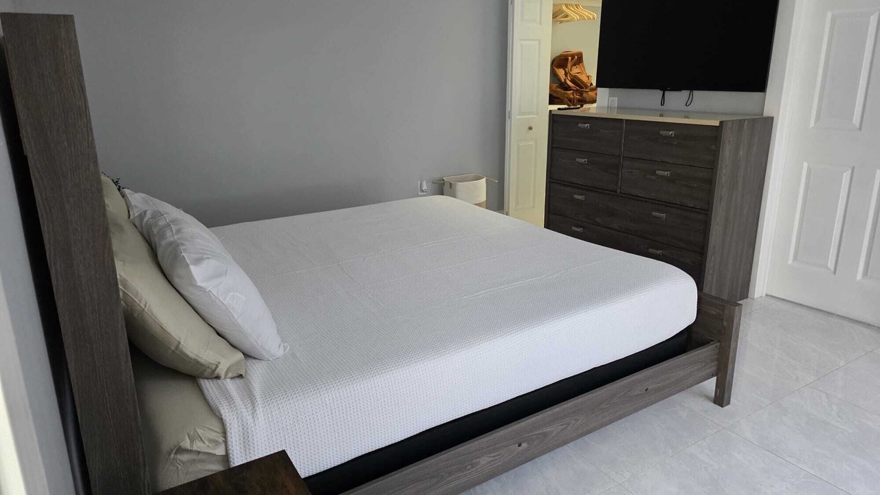 Photo of Bedroom in Pebble Point