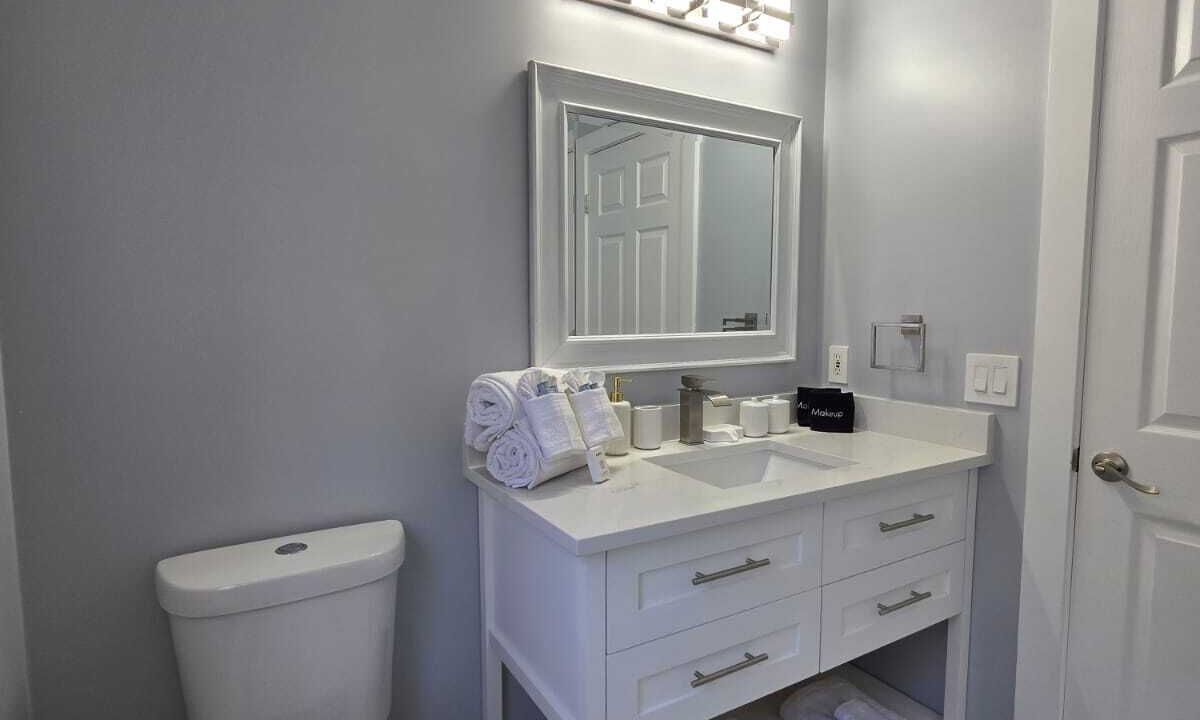Photo of Bathroom in Pebble Point