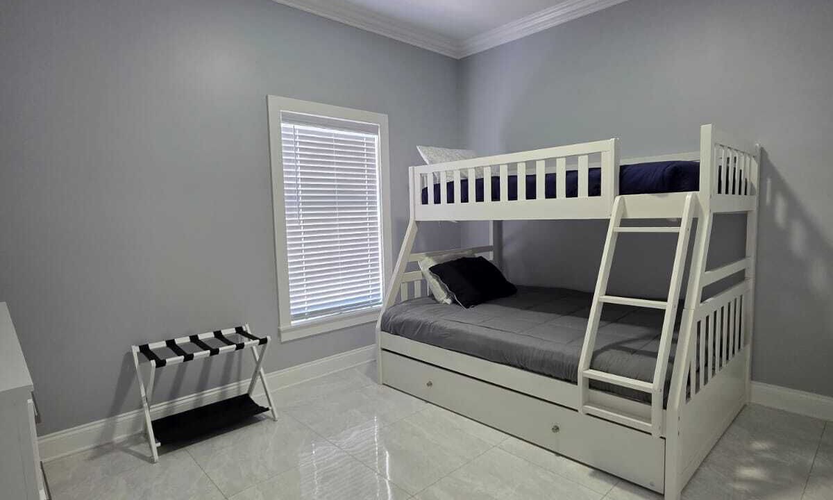 Photo of Bedroom in Pebble Point